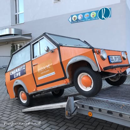 Ein anderer AWS Shopper – grauer Trabant-Umbau im Museum. Zeigt wie selten diese Fahrzeuge sind.